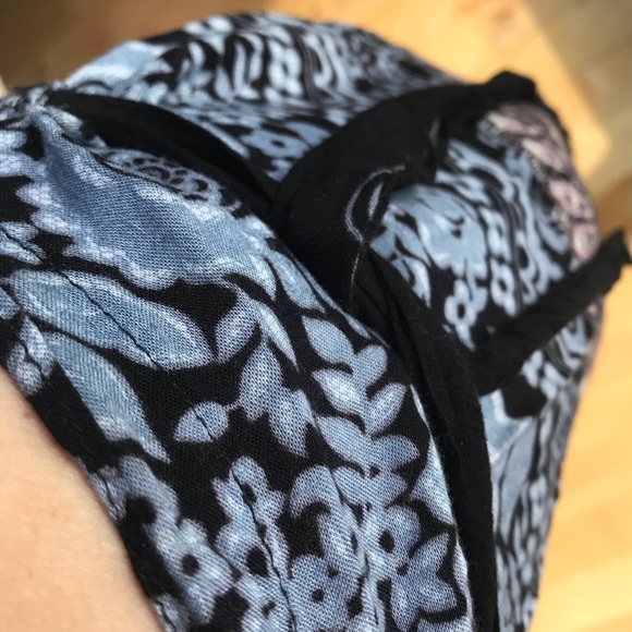 Tribal Foral Tie Wrap-Around Skirt - Picture 4 of 6